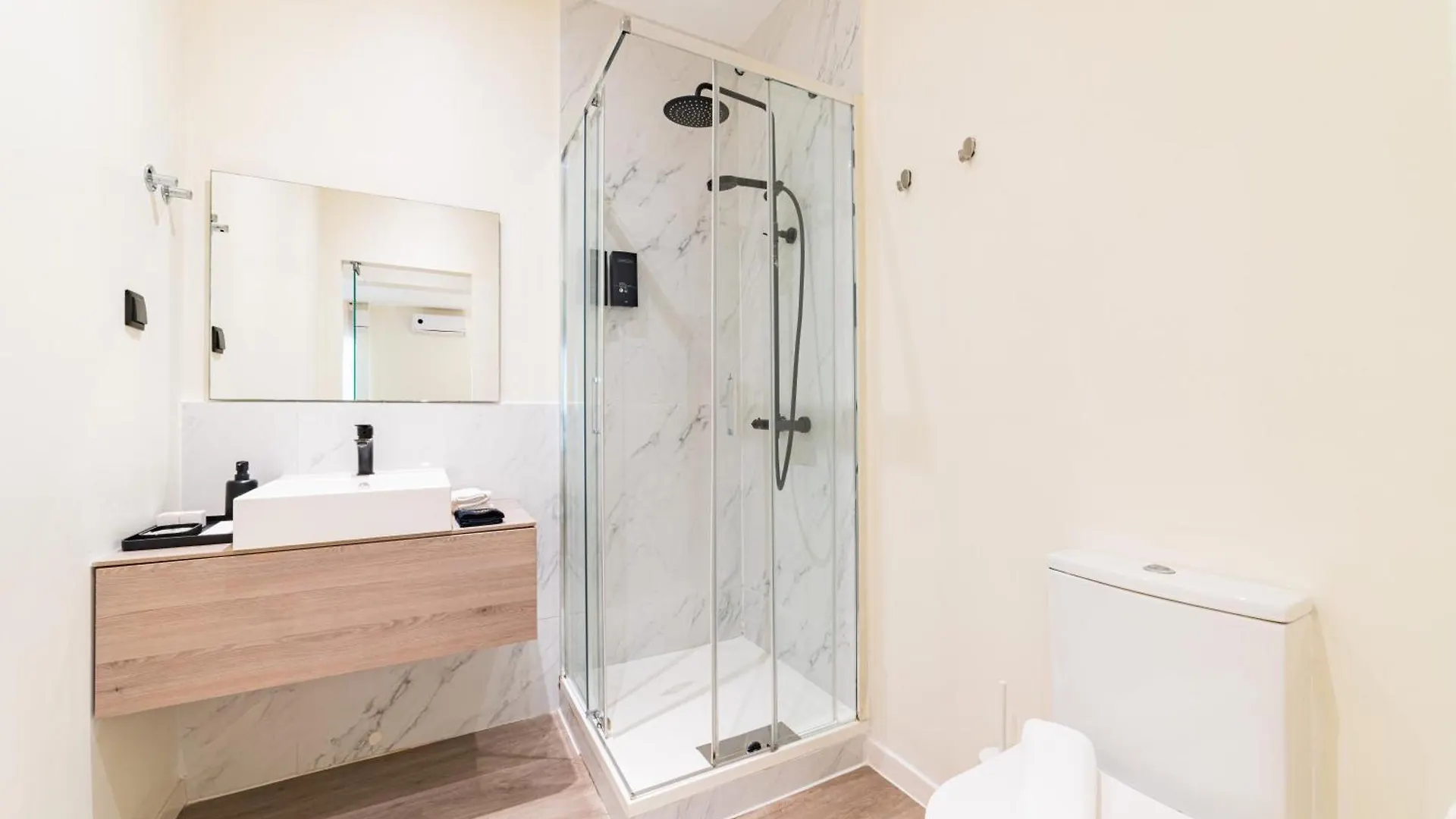 Hotel Hygge House Lisbona Affittacamere